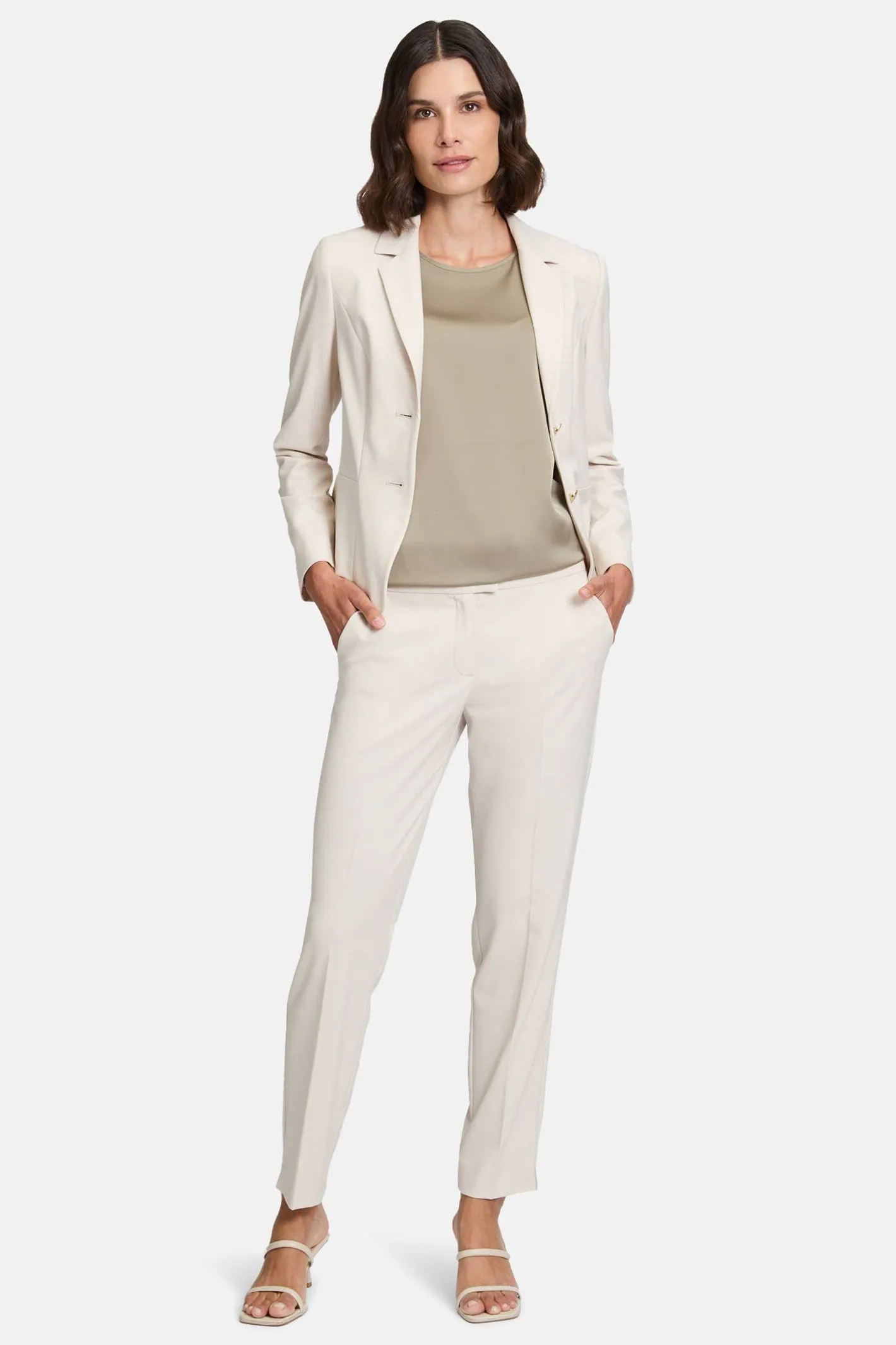 Betty Barclay Trousers Beige Classic Relaxed Fit  60351049 1098
