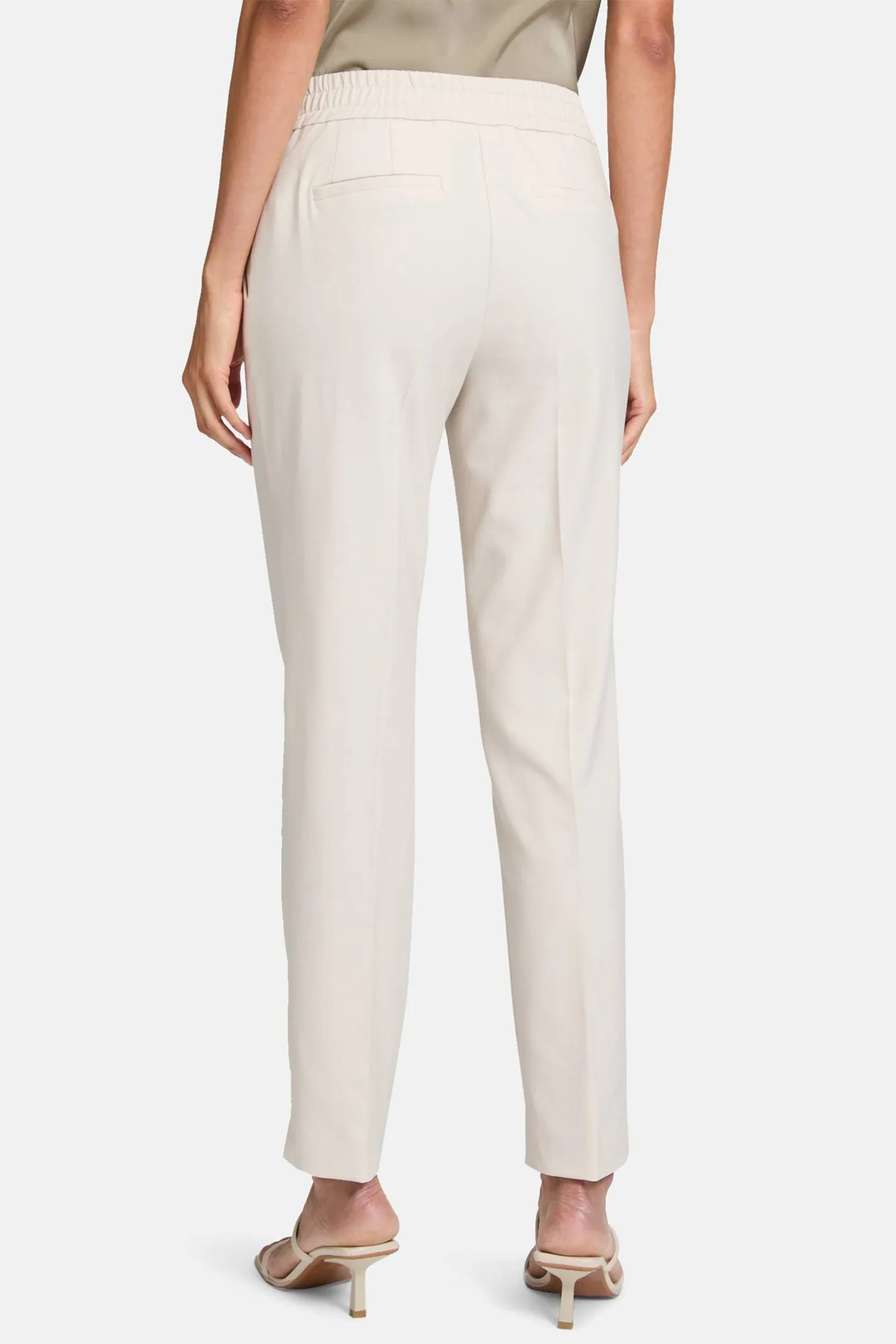 Betty Barclay Trousers Beige Classic Relaxed Fit  60351049 1098