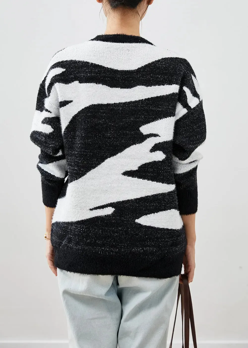 Black Thick Cow Print Knit Short Sweater