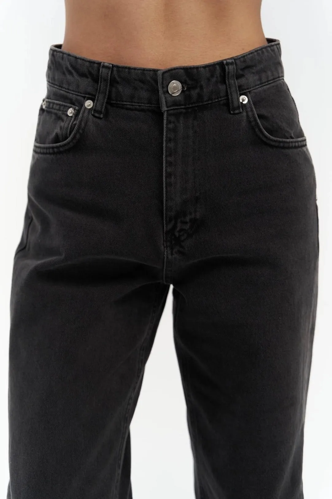 Classic Wardrobe Essential Gray Wash Jeans