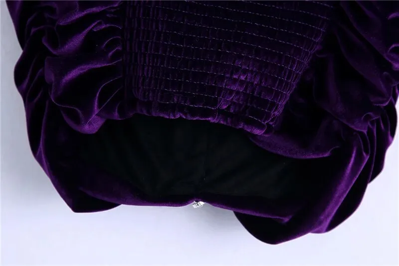 PLEATED VELVET CROPPED TANK TOP