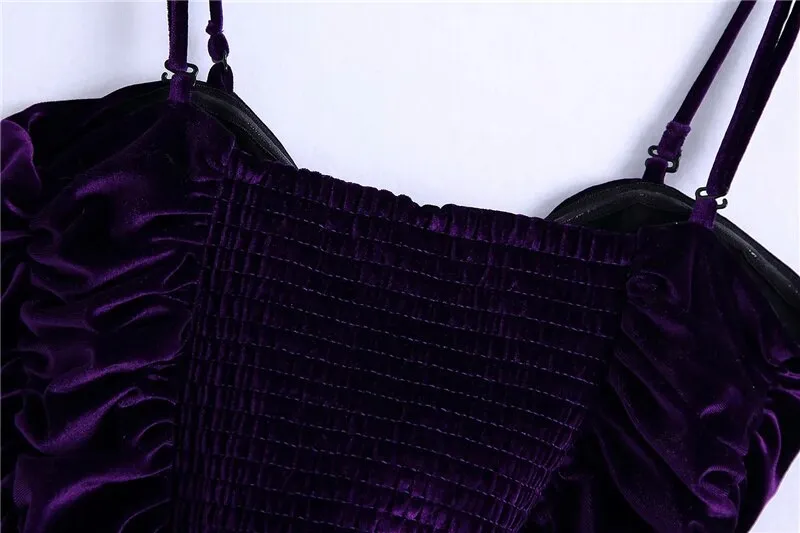PLEATED VELVET CROPPED TANK TOP