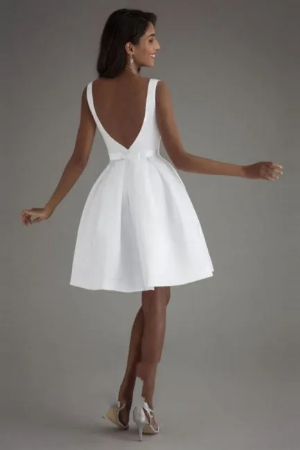 Simple Short White Sleeveless Backless Wedding Dresses