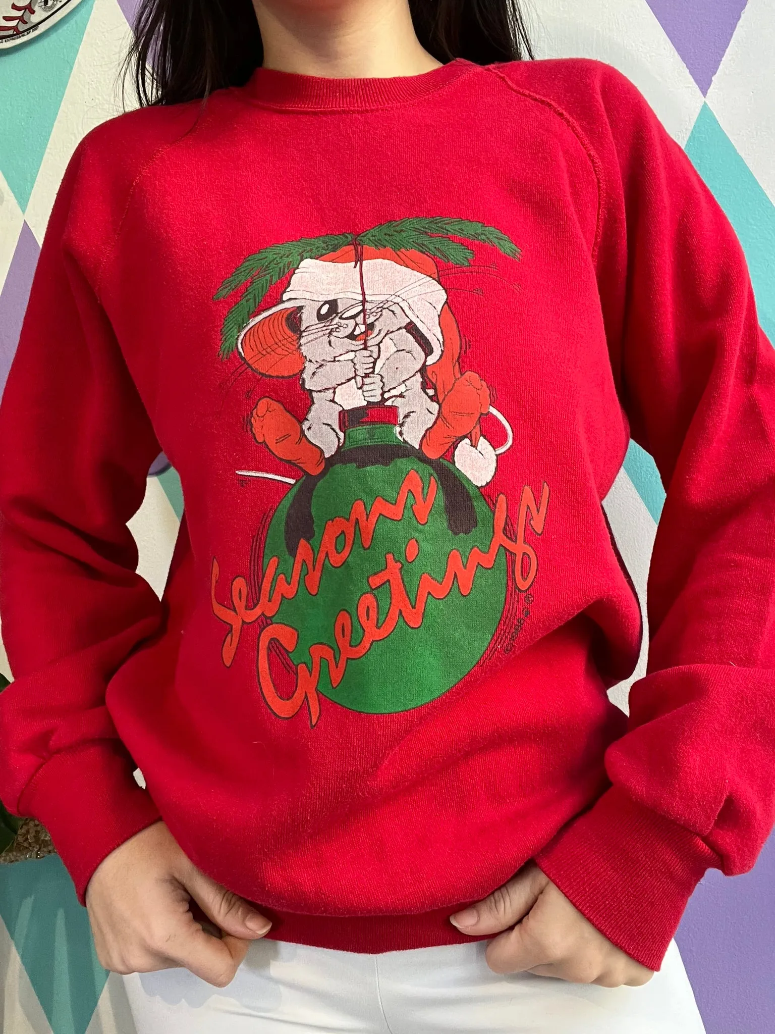 Vintage Seasons Greetings Mouse Graphic Crewneck